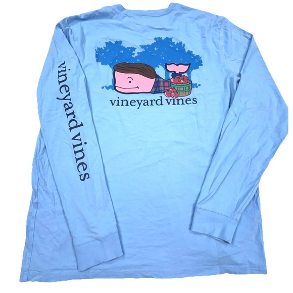 Vineyard Vines Other - Vineyard Vines Shirt Men Medium Blue Pocket Tee Apple Picking Whale Winery Adult